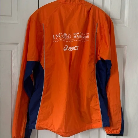 Asics NYC Marathon Jacket - Picture 4 of 8